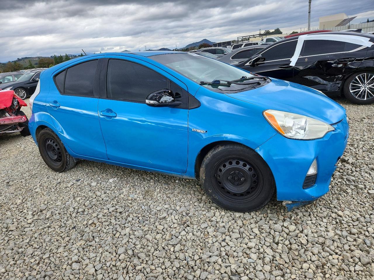 2012 TOYOTA PRIUS C photo 4