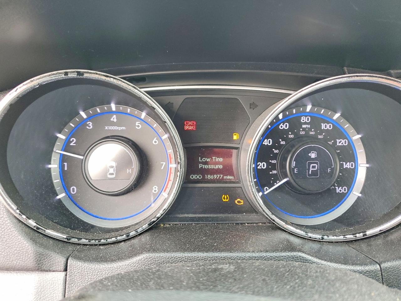 2014 HYUNDAI SONATA GLS photo 9