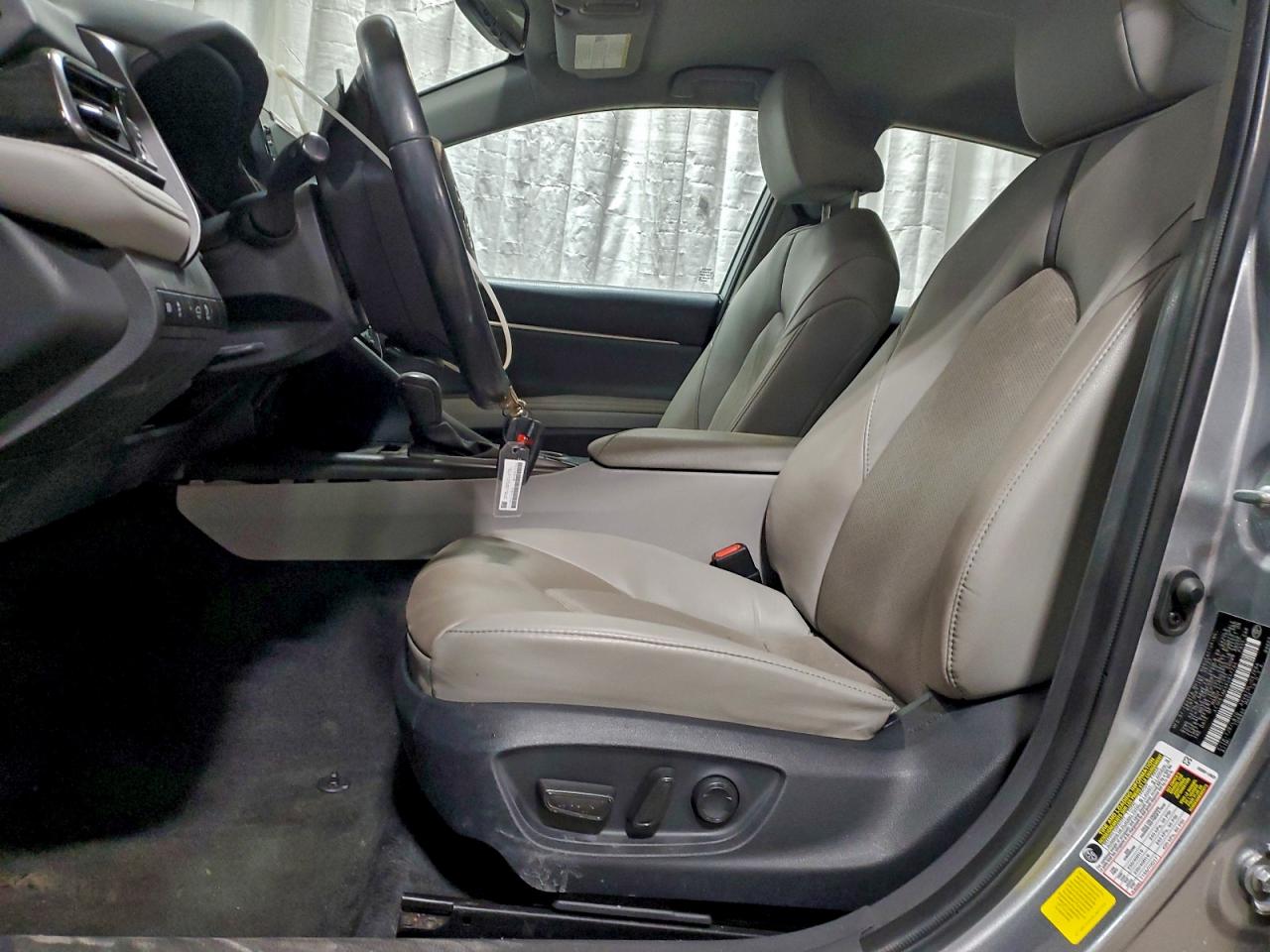 2024 TOYOTA CAMRY XSE photo 7