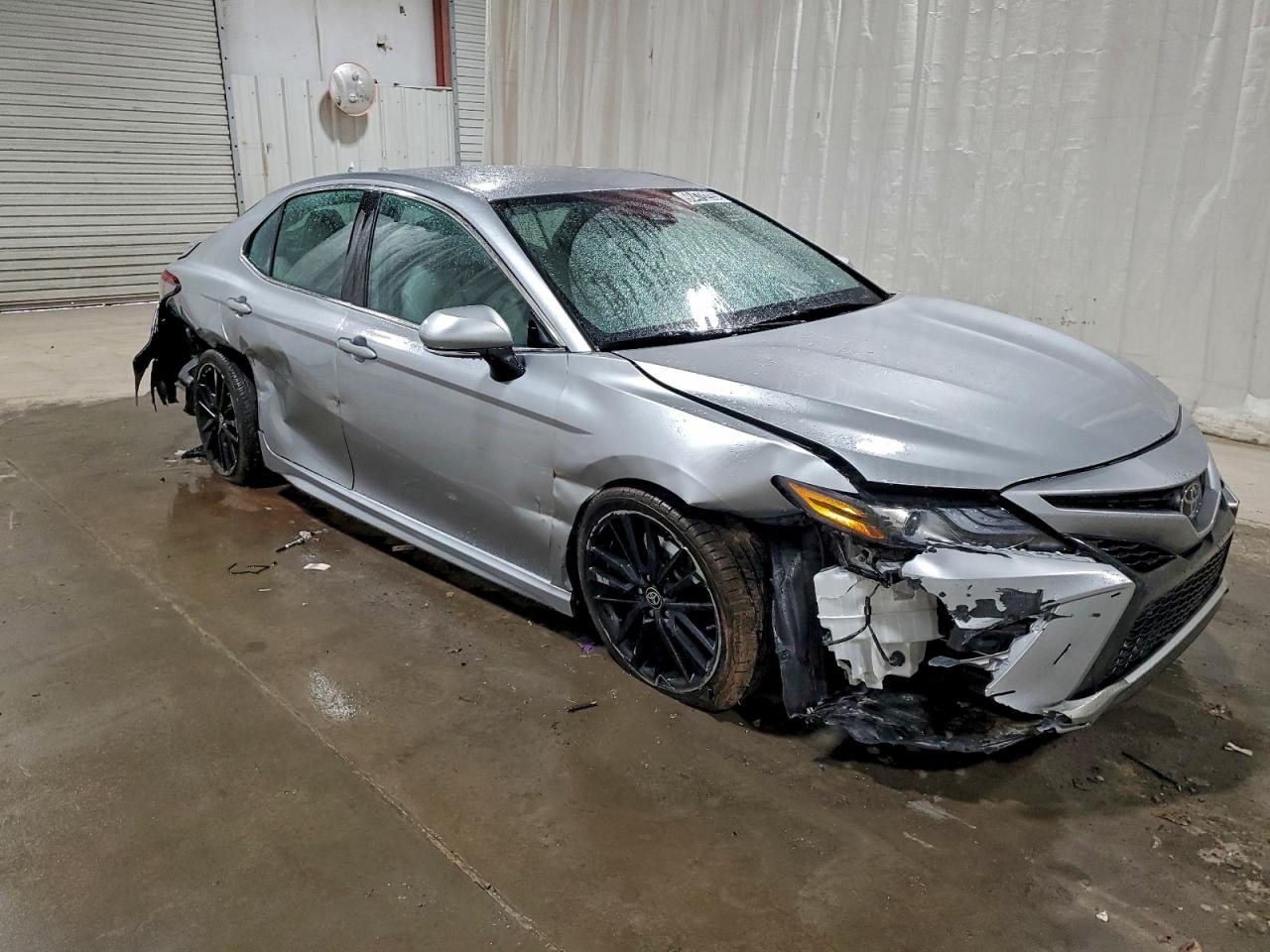 2024 TOYOTA CAMRY XSE photo 4