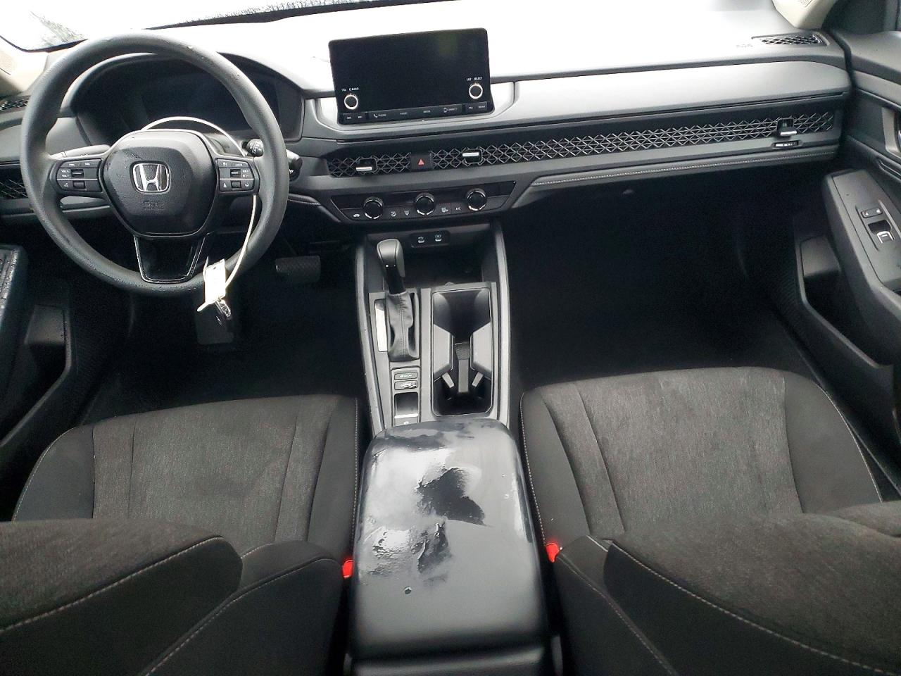 2025 HONDA ACCORD SE photo 8