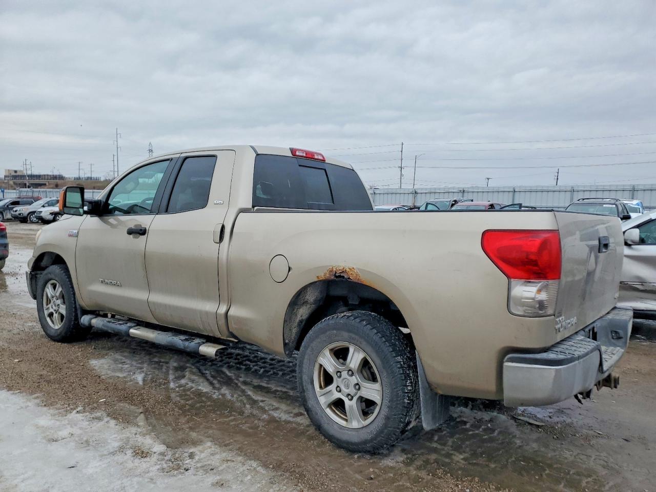 2007 TOYOTA TUNDRA DOUBLE CAB SR5 photo 2