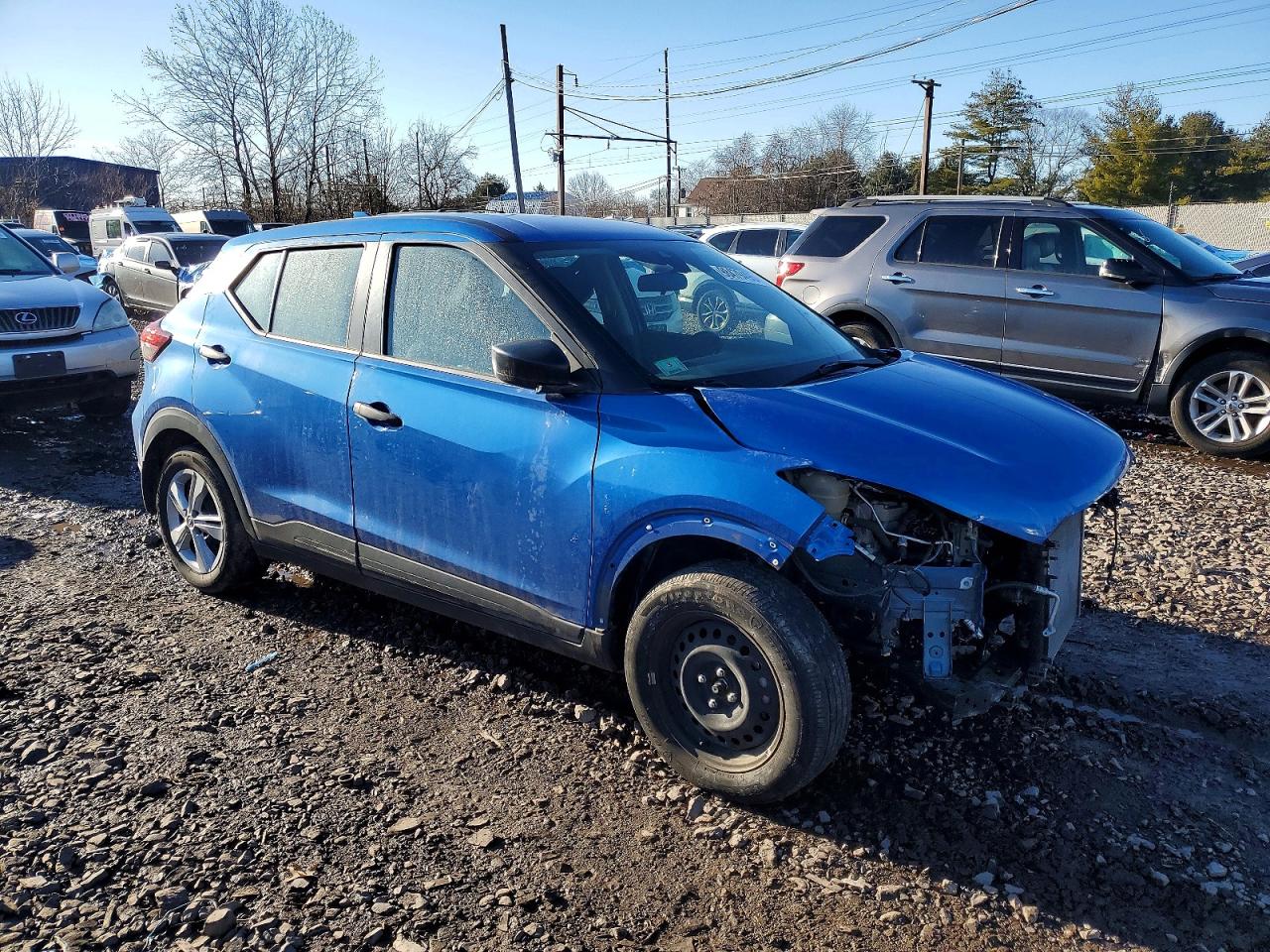 2022 NISSAN KICKS S photo 4