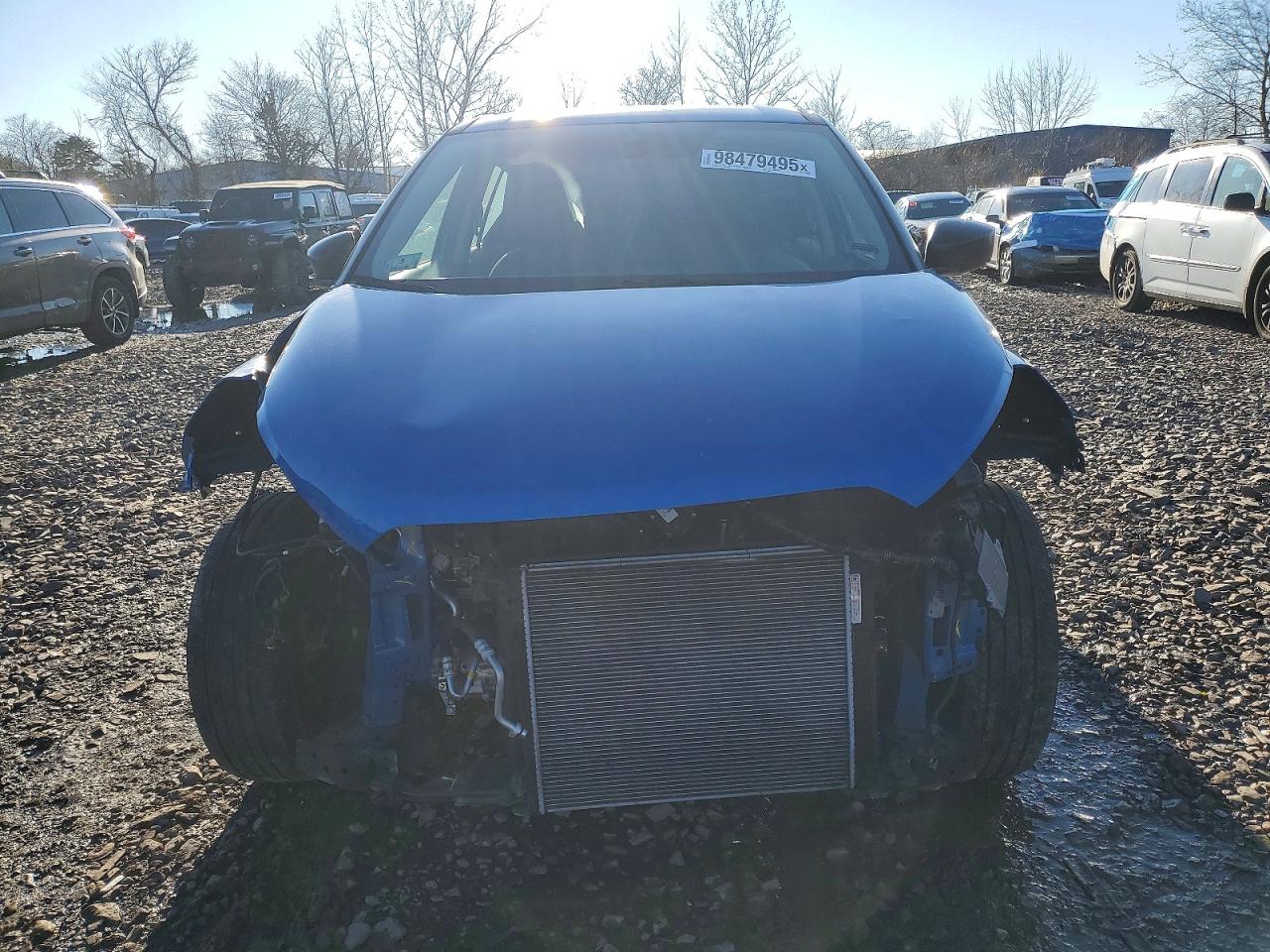 2022 NISSAN KICKS S photo 5