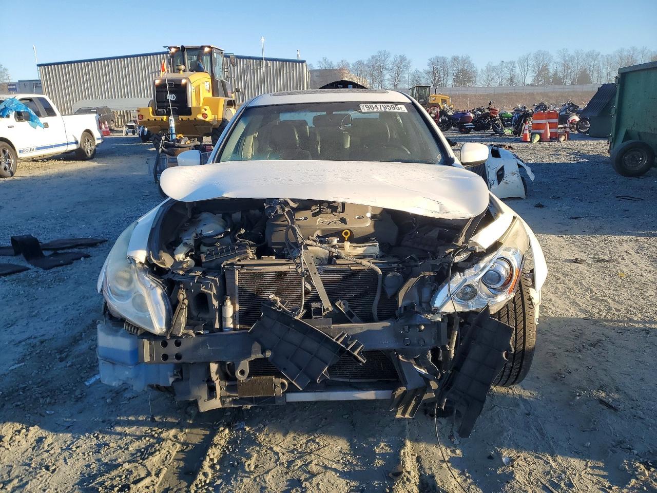 2011 INFINITI G37 BASE photo 5
