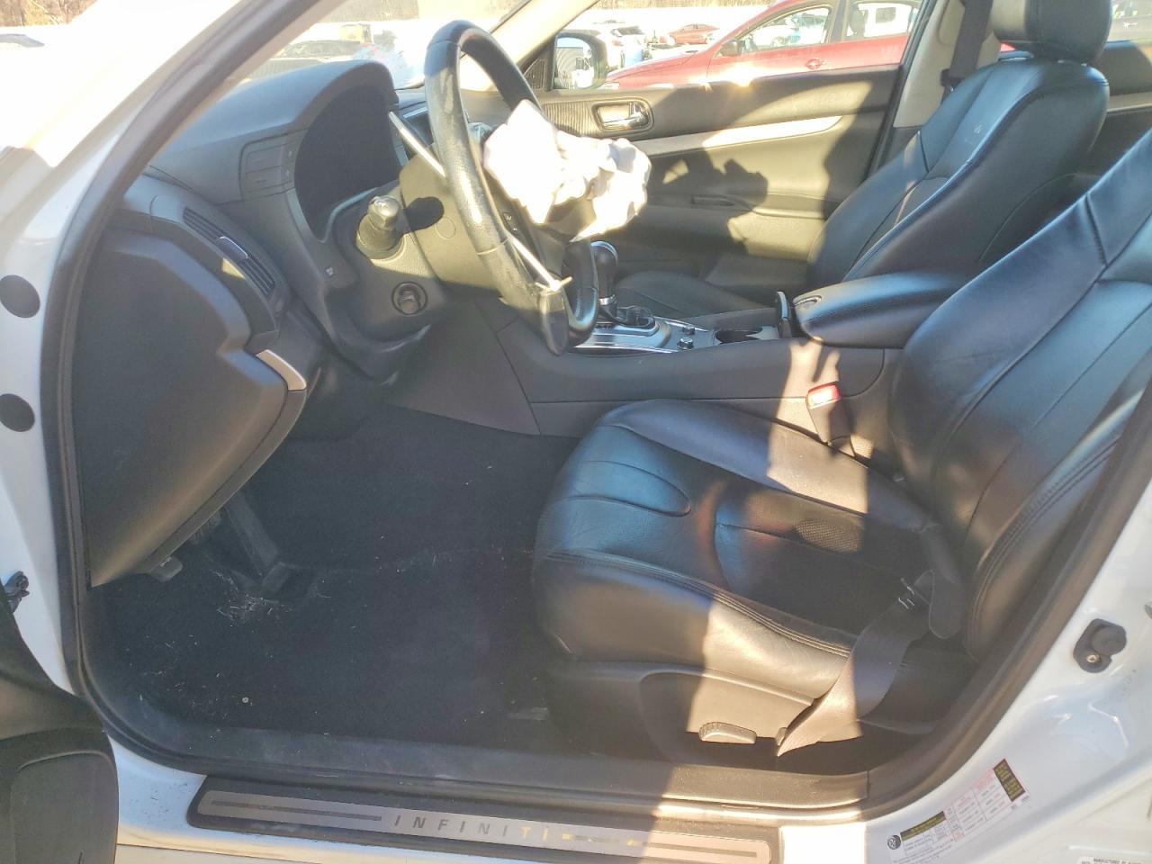 2011 INFINITI G37 BASE photo 7