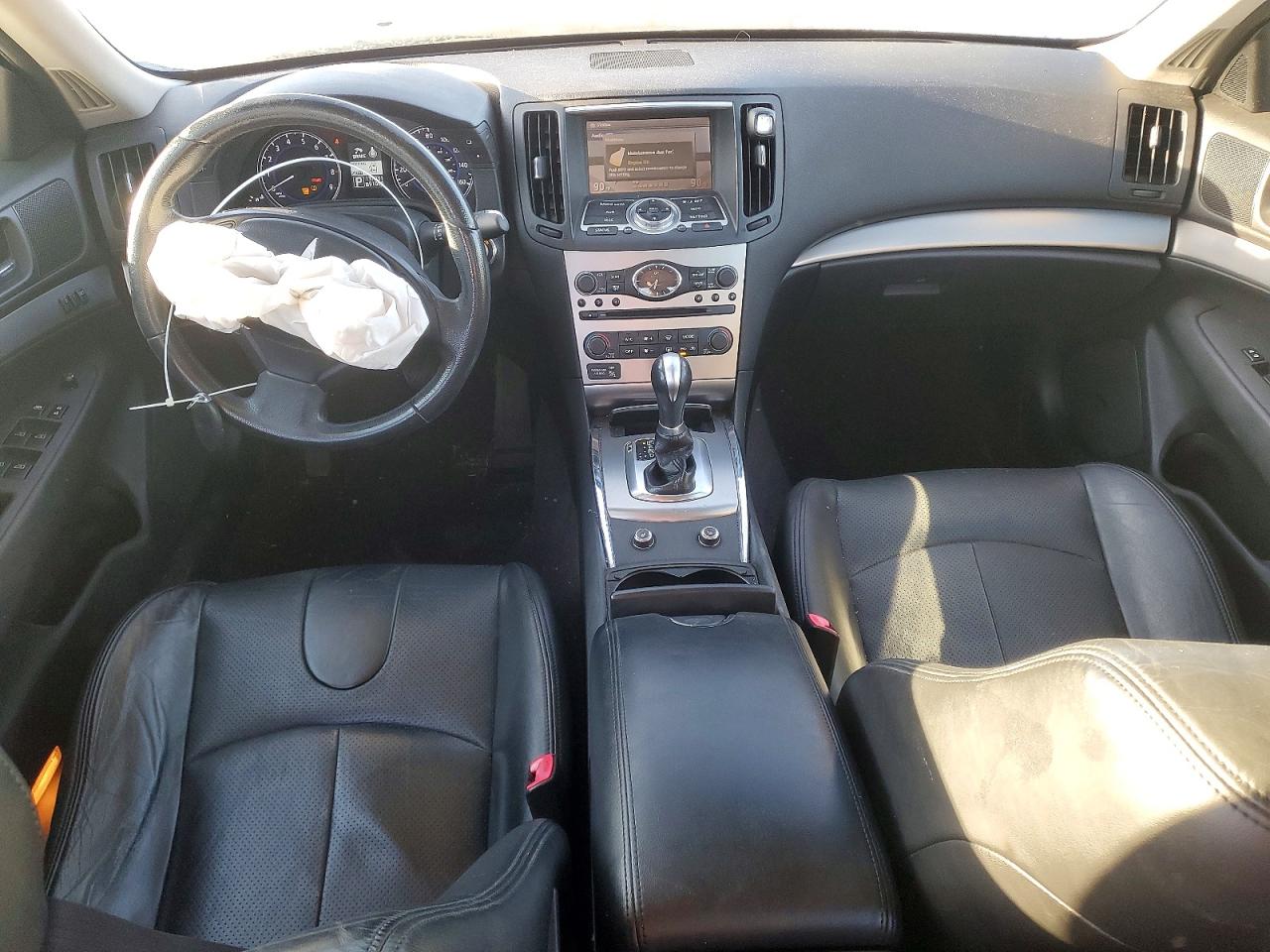 2011 INFINITI G37 BASE photo 8