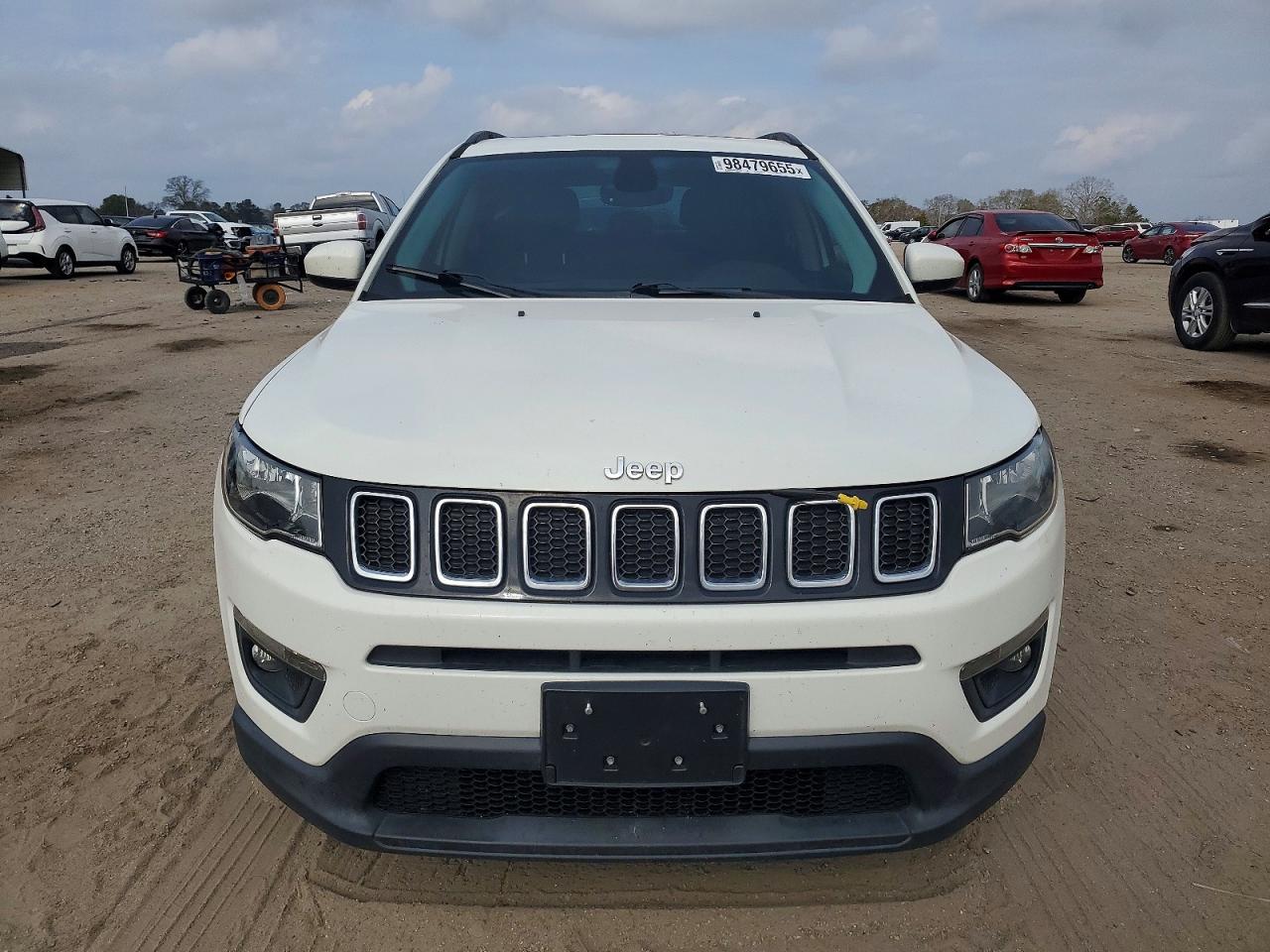 2017 JEEP COMPASS LATITUDE photo 5
