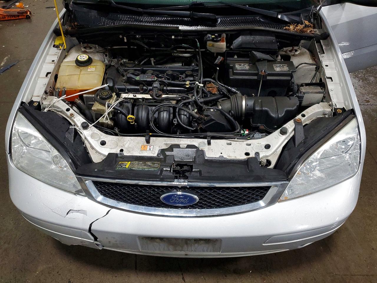 2007 FORD FOCUS ZX4 photo 11