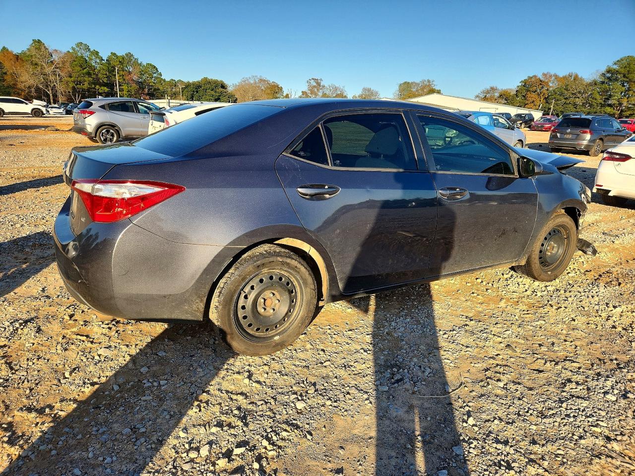 2015 TOYOTA COROLLA L photo 3