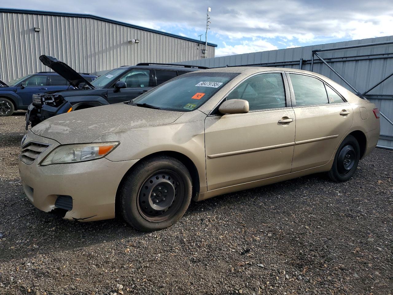 2011 TOYOTA CAMRY