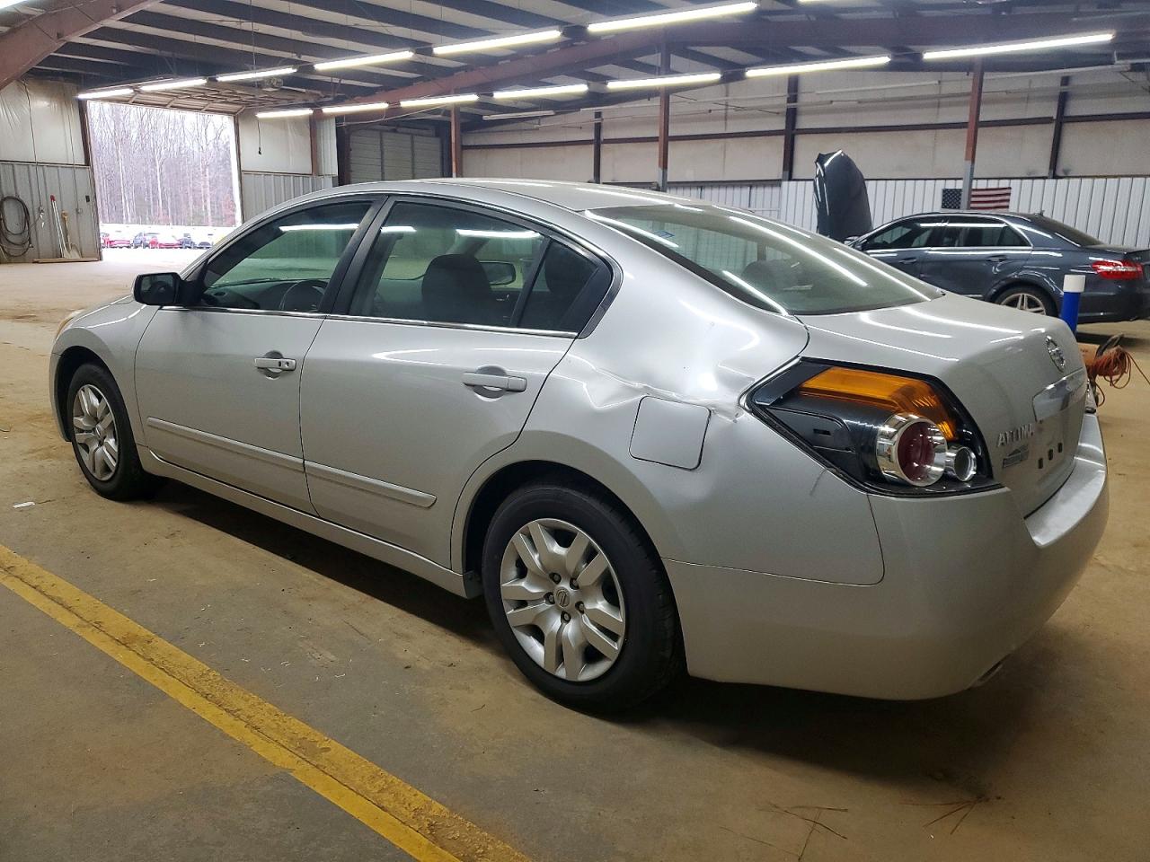 2011 NISSAN ALTIMA BASE photo 4
