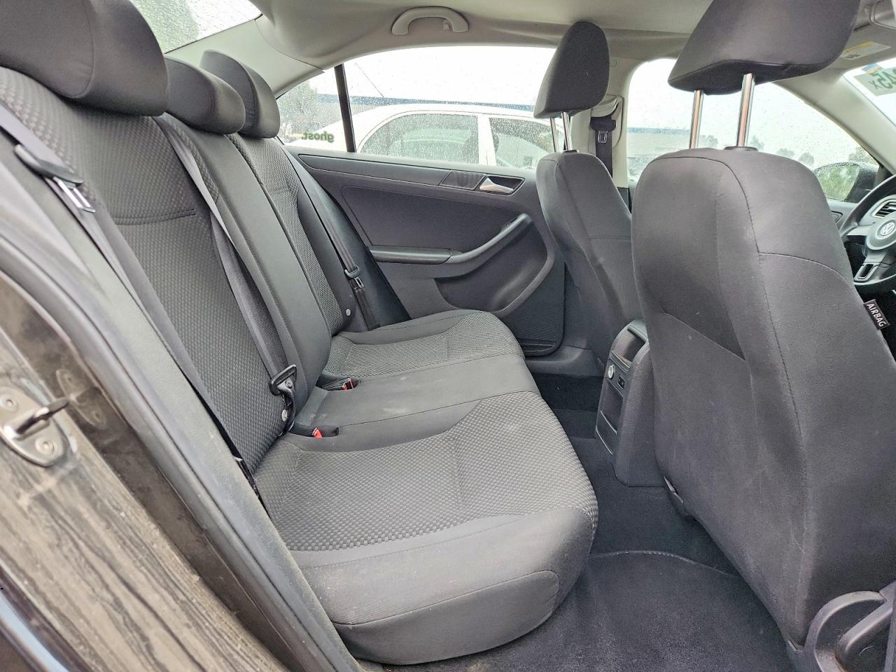 2014 VOLKSWAGEN JETTA BASE photo 10