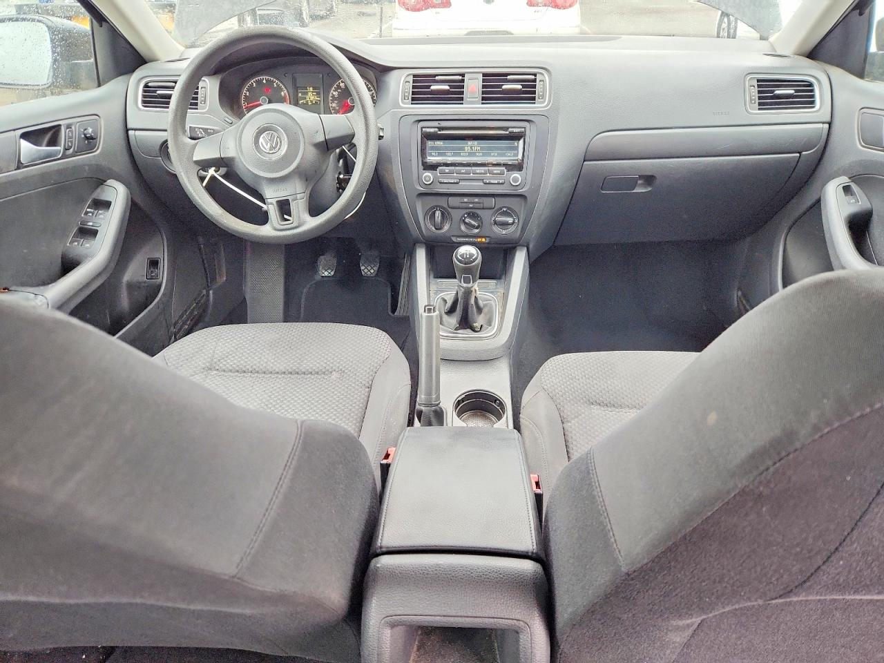 2014 VOLKSWAGEN JETTA BASE photo 8