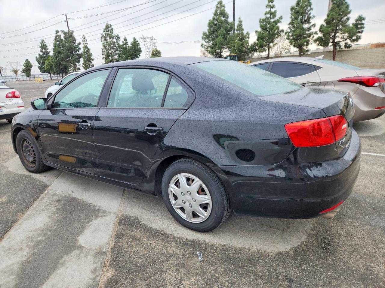 2014 VOLKSWAGEN JETTA BASE photo 2