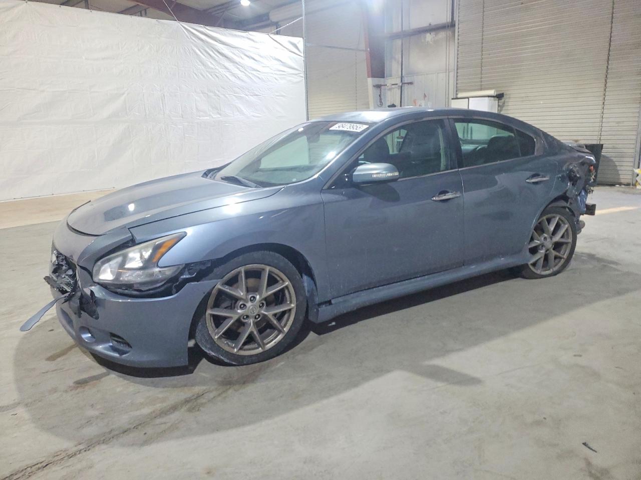 2011 NISSAN MAXIMA