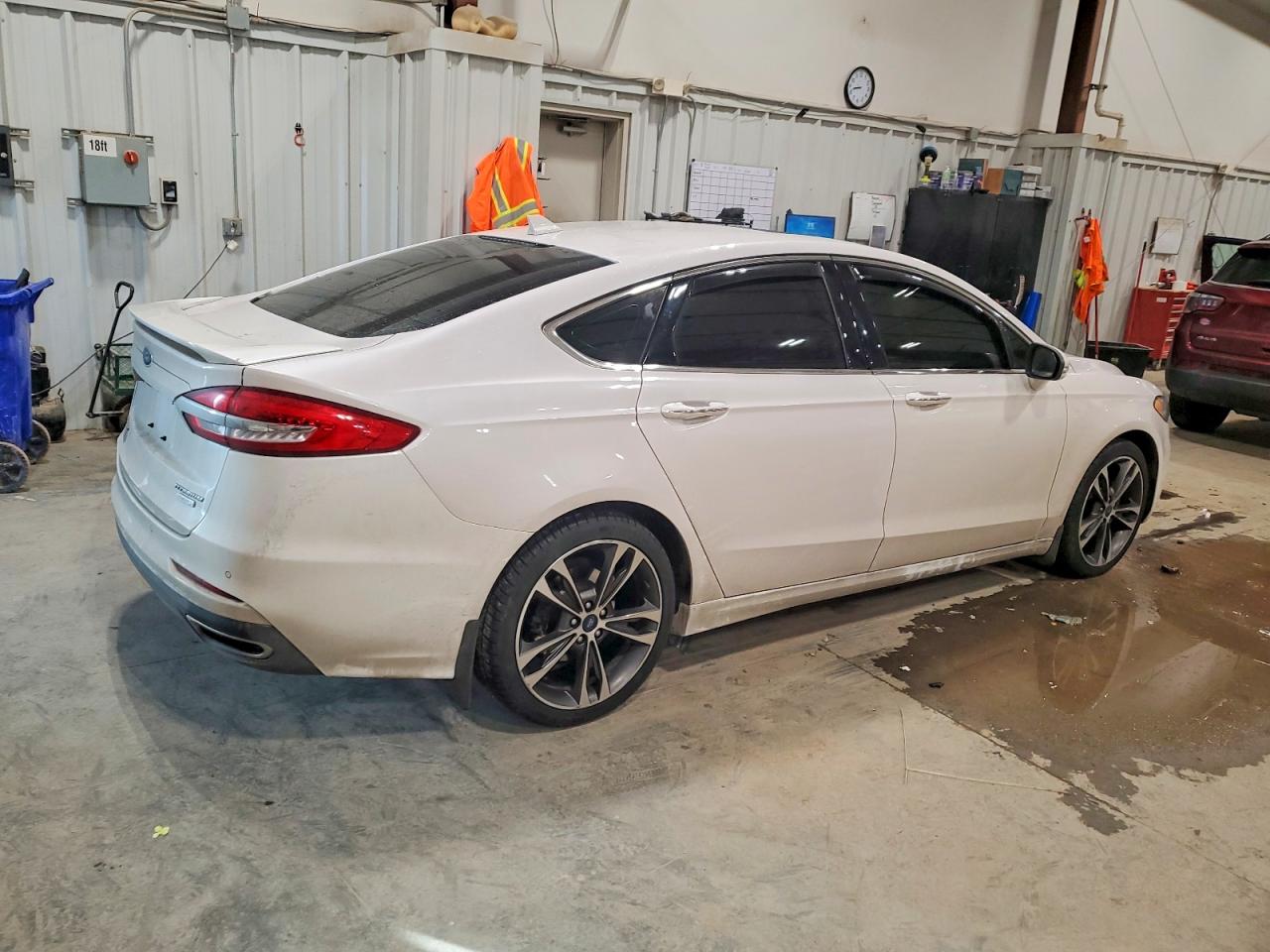 2019 FORD FUSION TITANIUM photo 5