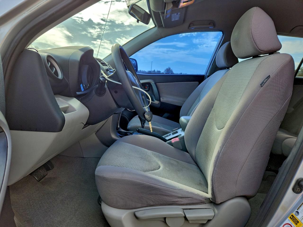2006 TOYOTA RAV4 photo 7