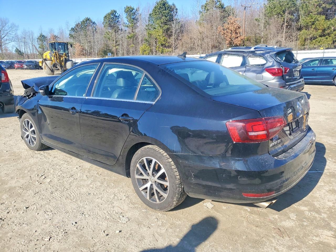 2017 VOLKSWAGEN JETTA SE photo 2
