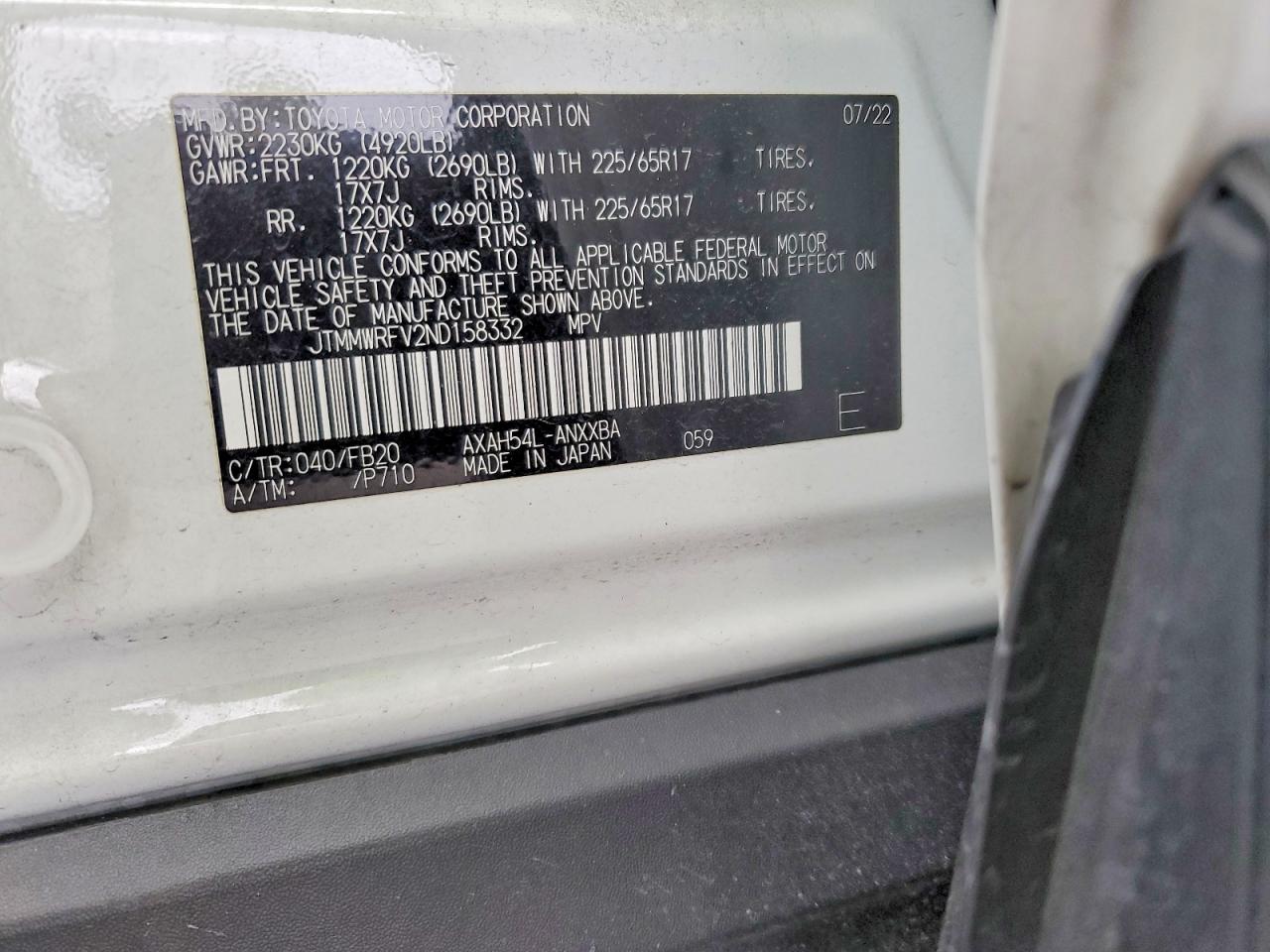 2022 TOYOTA RAV4 LE photo 13