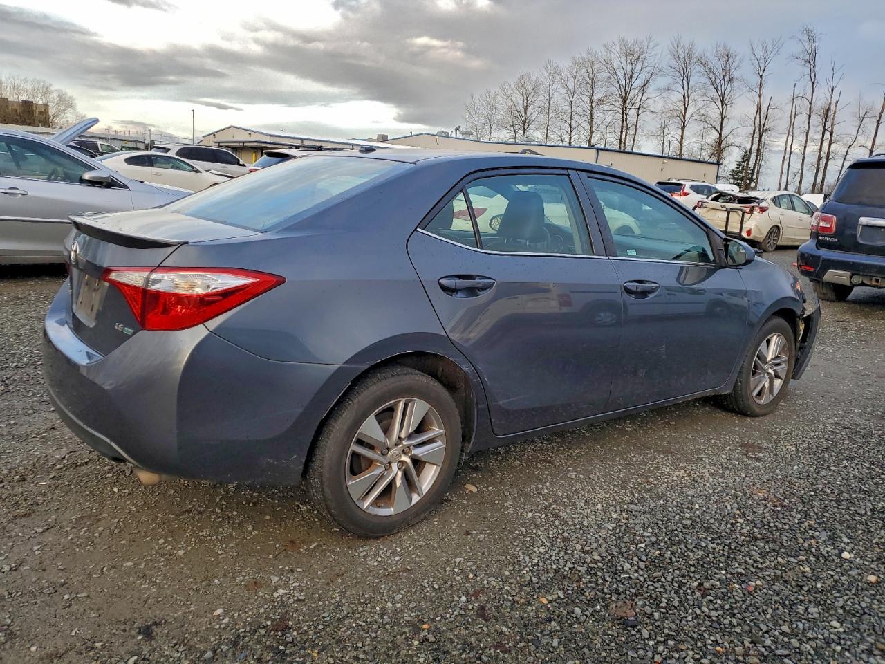 2014 TOYOTA COROLLA ECO photo 3