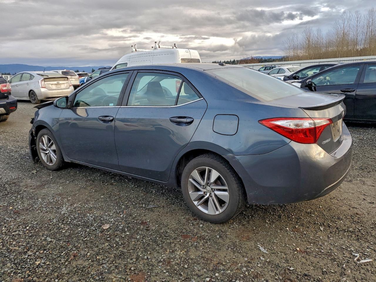 2014 TOYOTA COROLLA ECO photo 2
