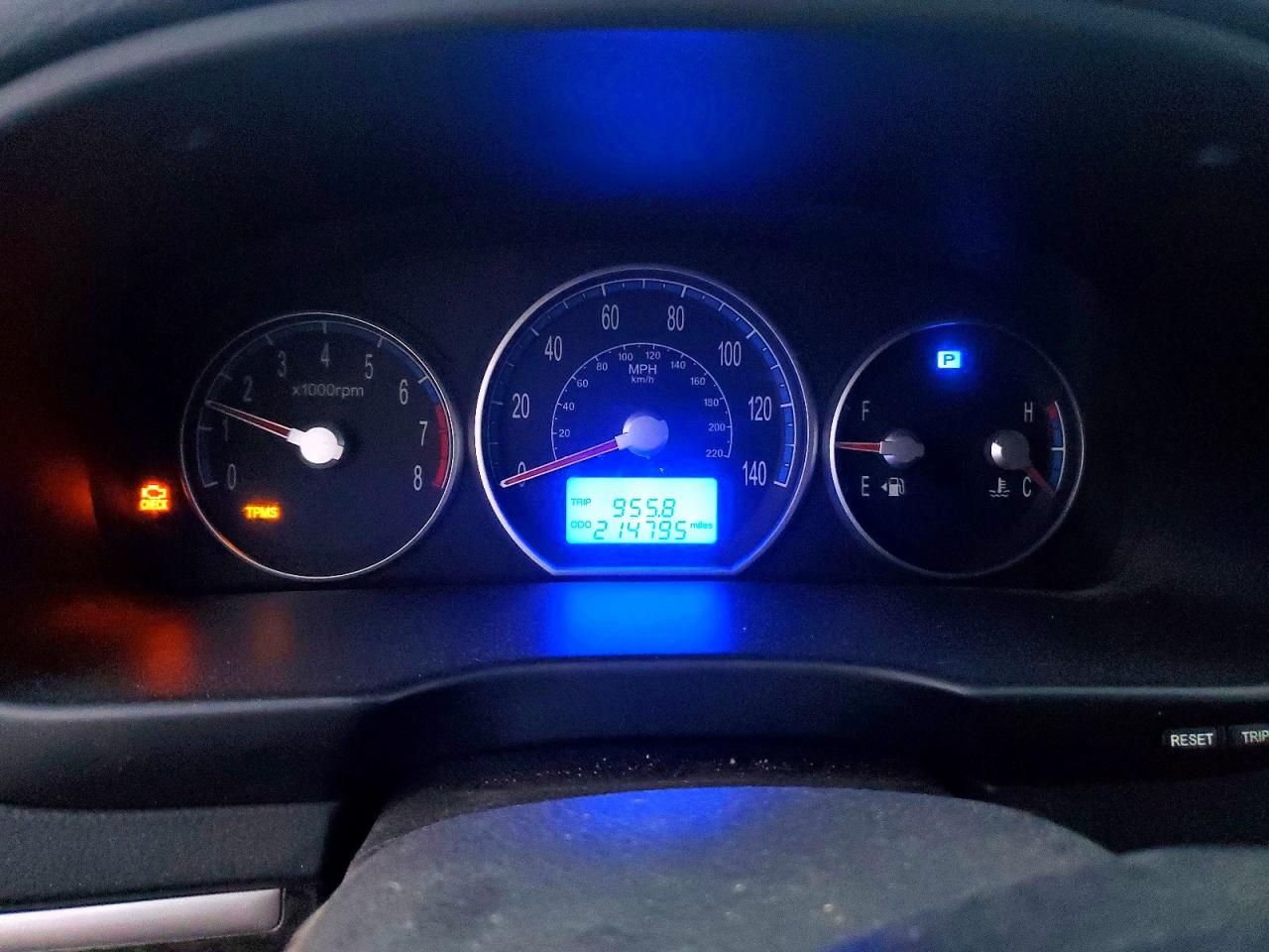 2009 HYUNDAI SANTA FE SE photo 9