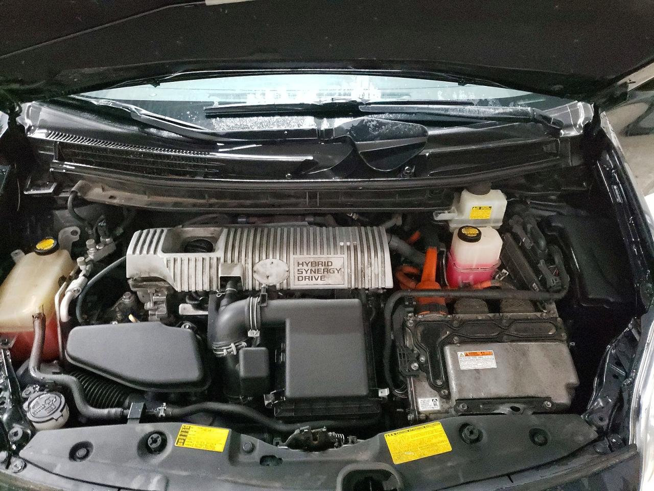 2011 TOYOTA PRIUS photo 11