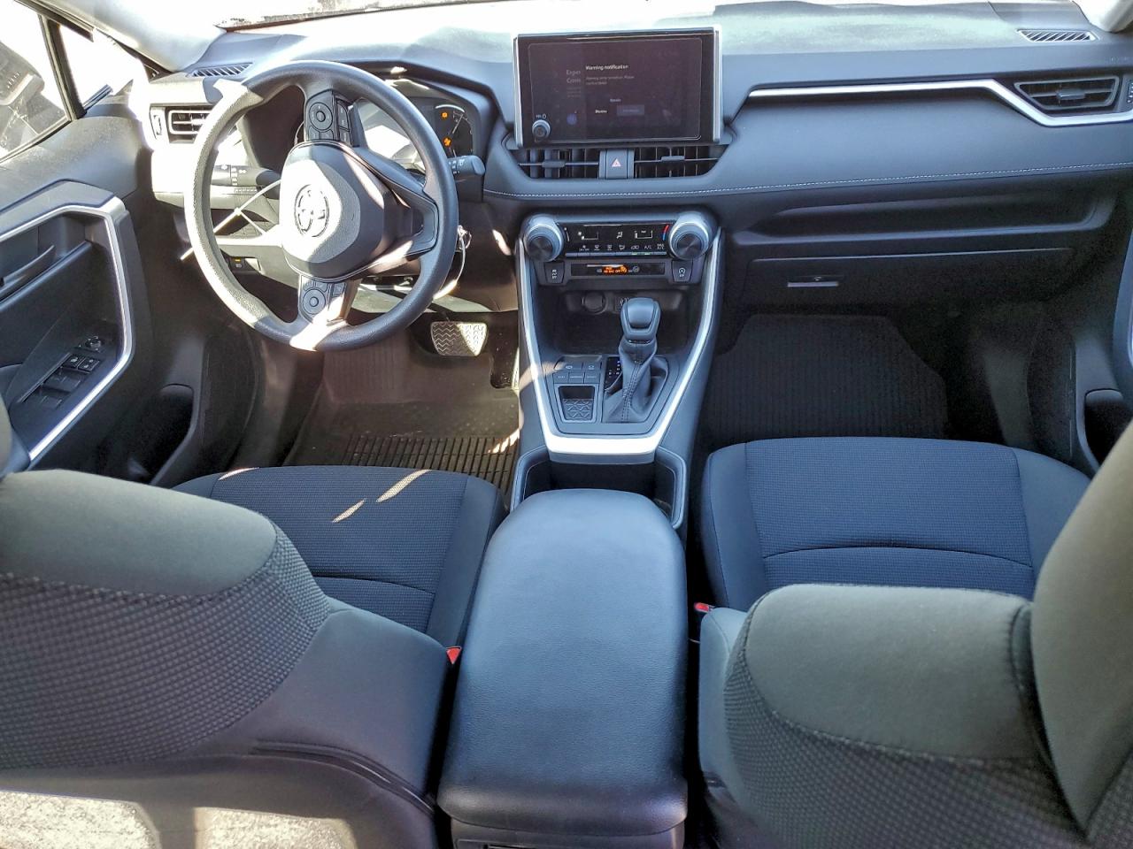 2024 TOYOTA RAV4 LE photo 8
