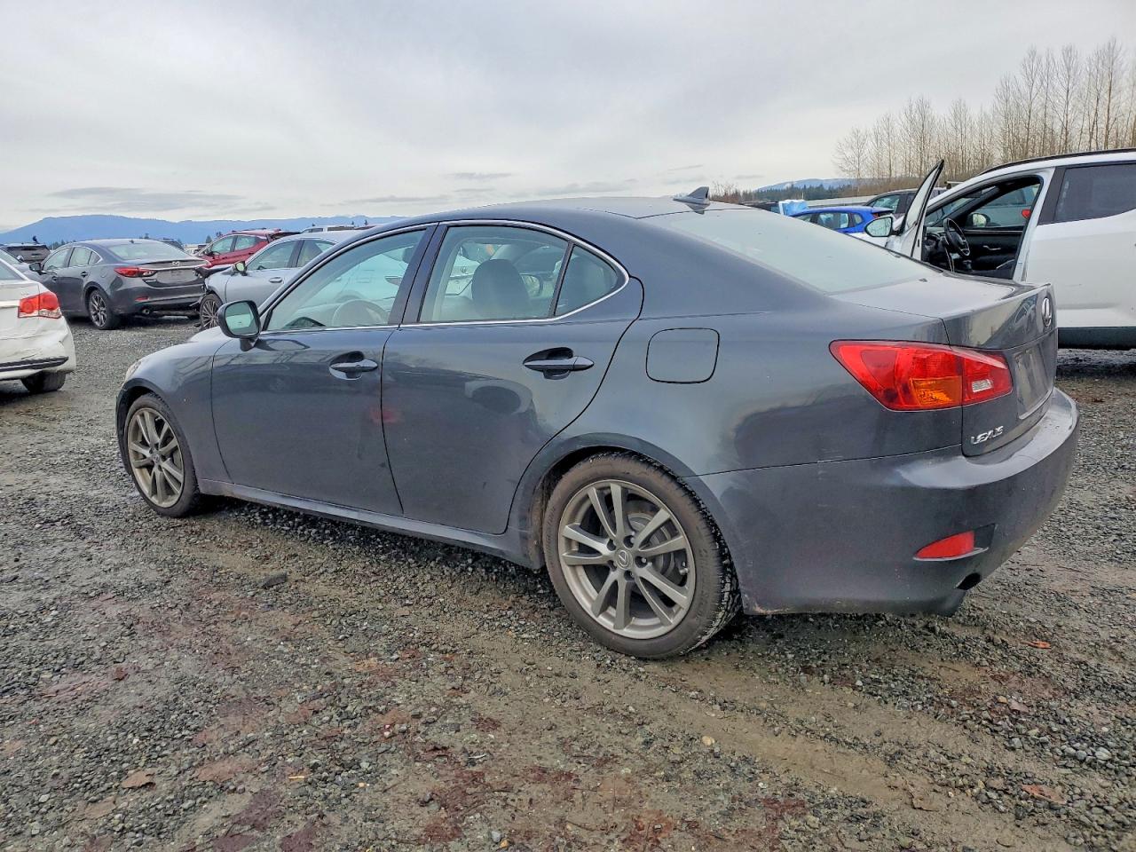 2008 LEXUS IS 350 photo 2