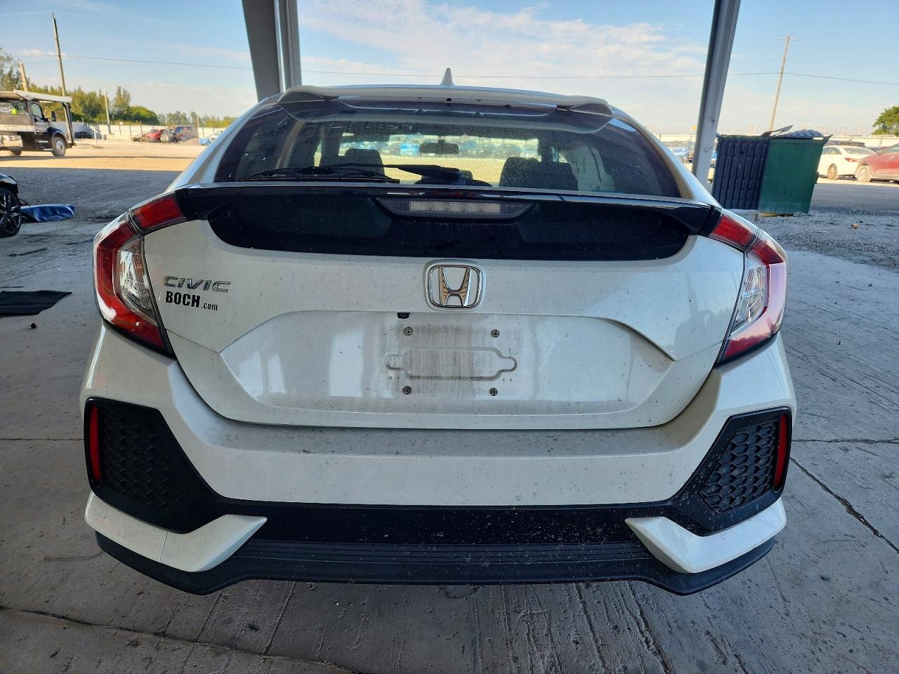 2017 HONDA CIVIC LX photo 6