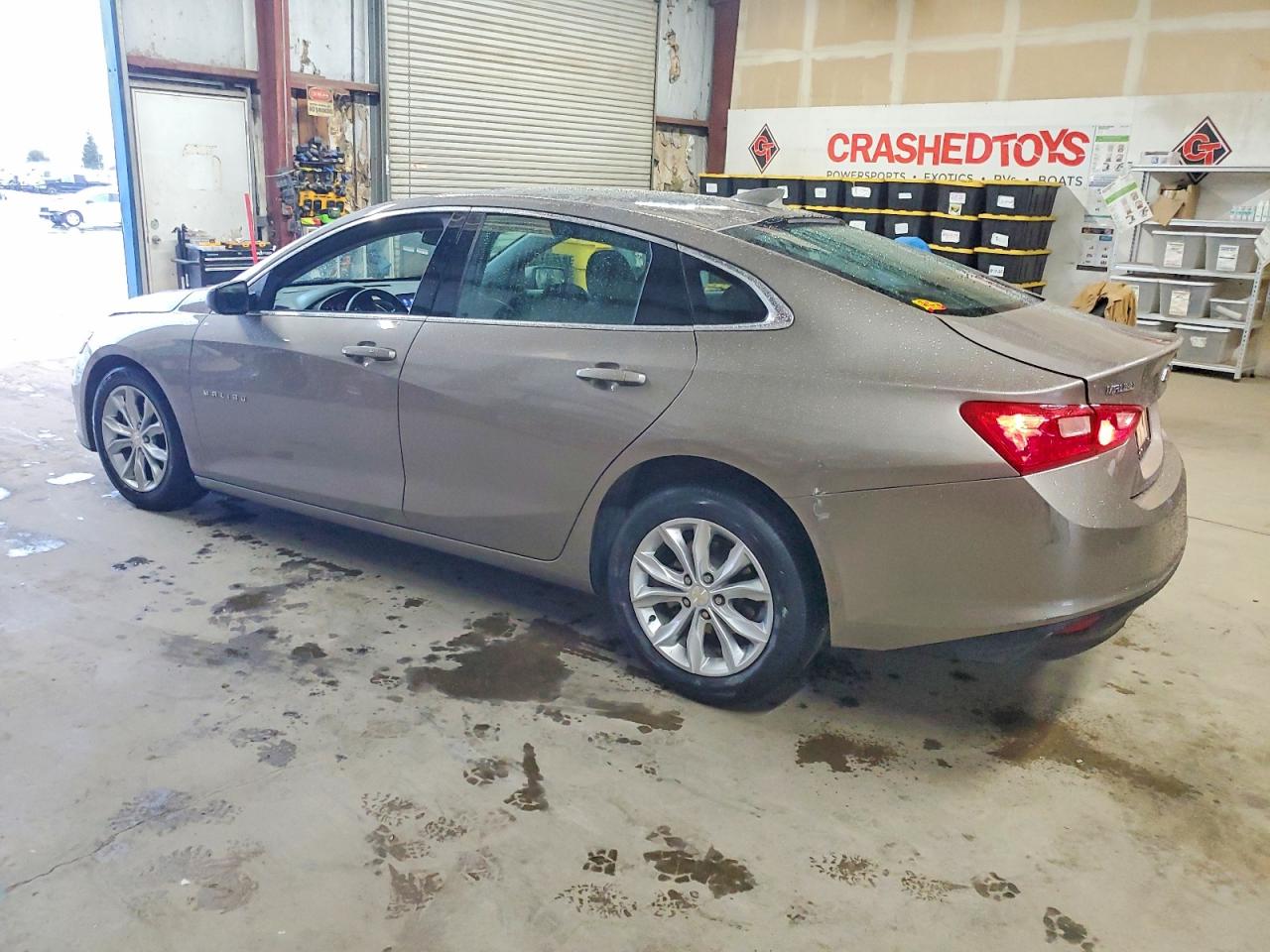 2023 CHEVROLET MALIBU LT photo 2