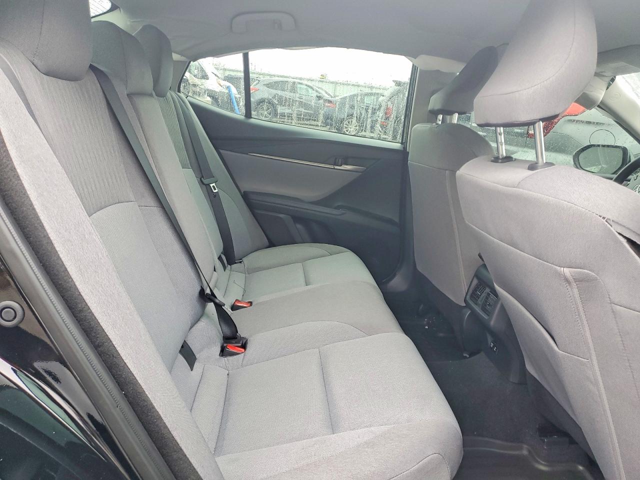 2025 TOYOTA CAMRY XSE photo 10