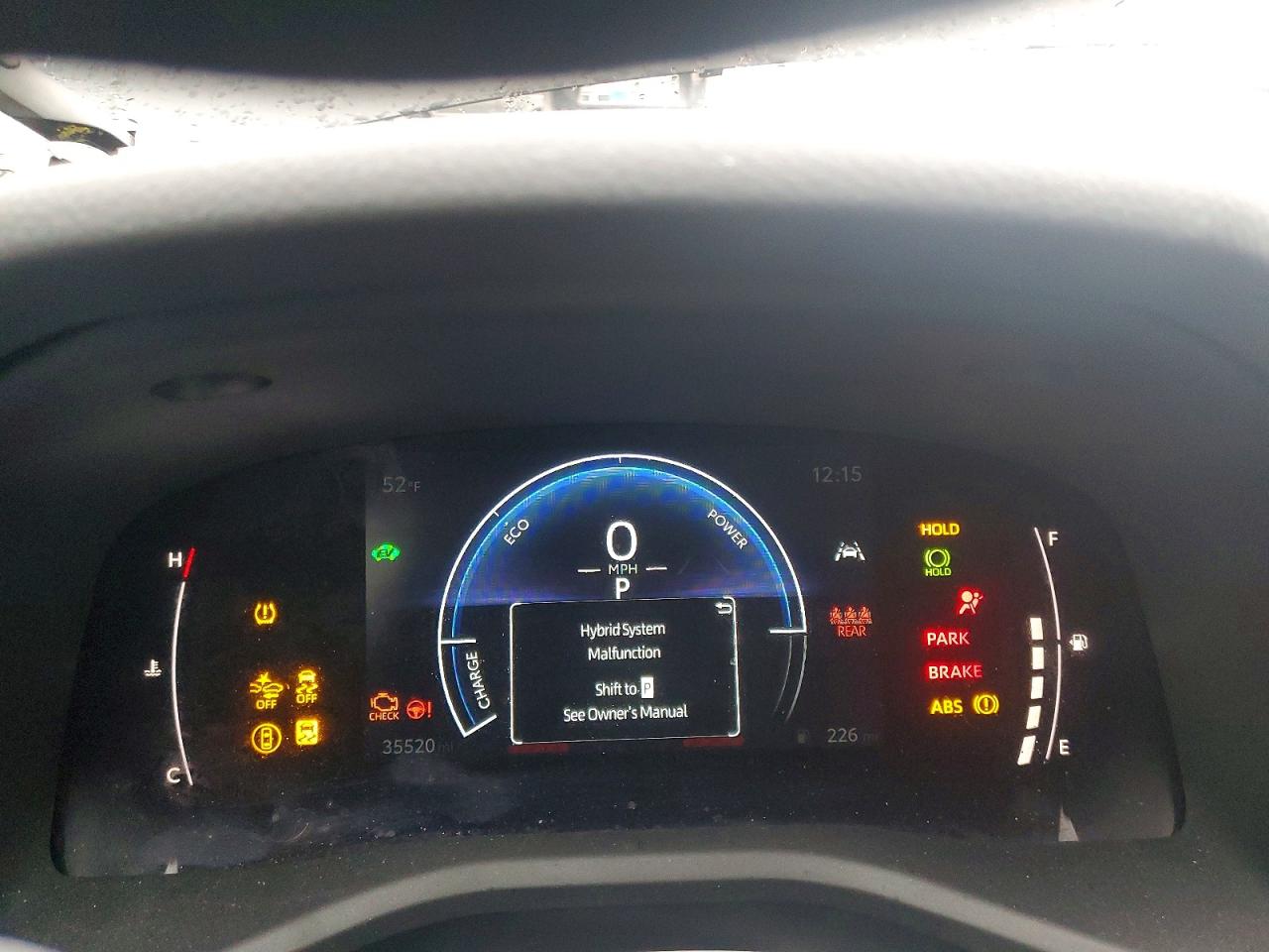 2025 TOYOTA CAMRY XSE photo 9