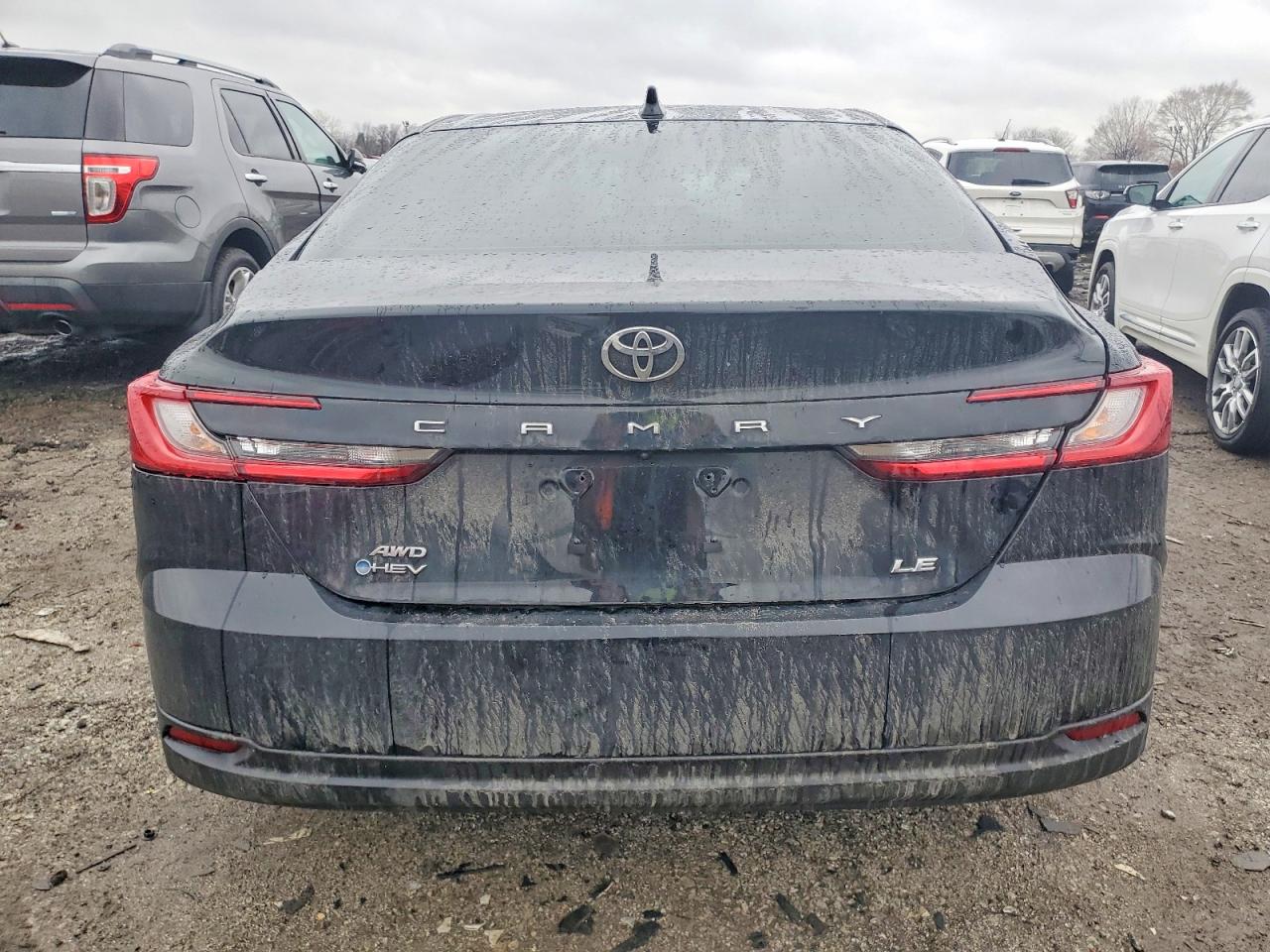 2025 TOYOTA CAMRY XSE photo 6