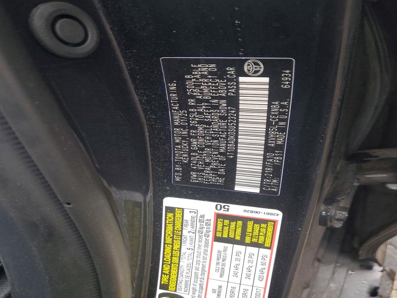 2025 TOYOTA CAMRY XSE photo 12
