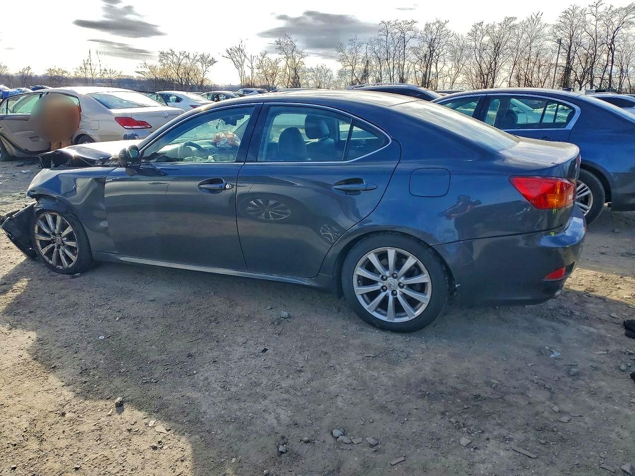 2008 LEXUS IS 250 photo 2