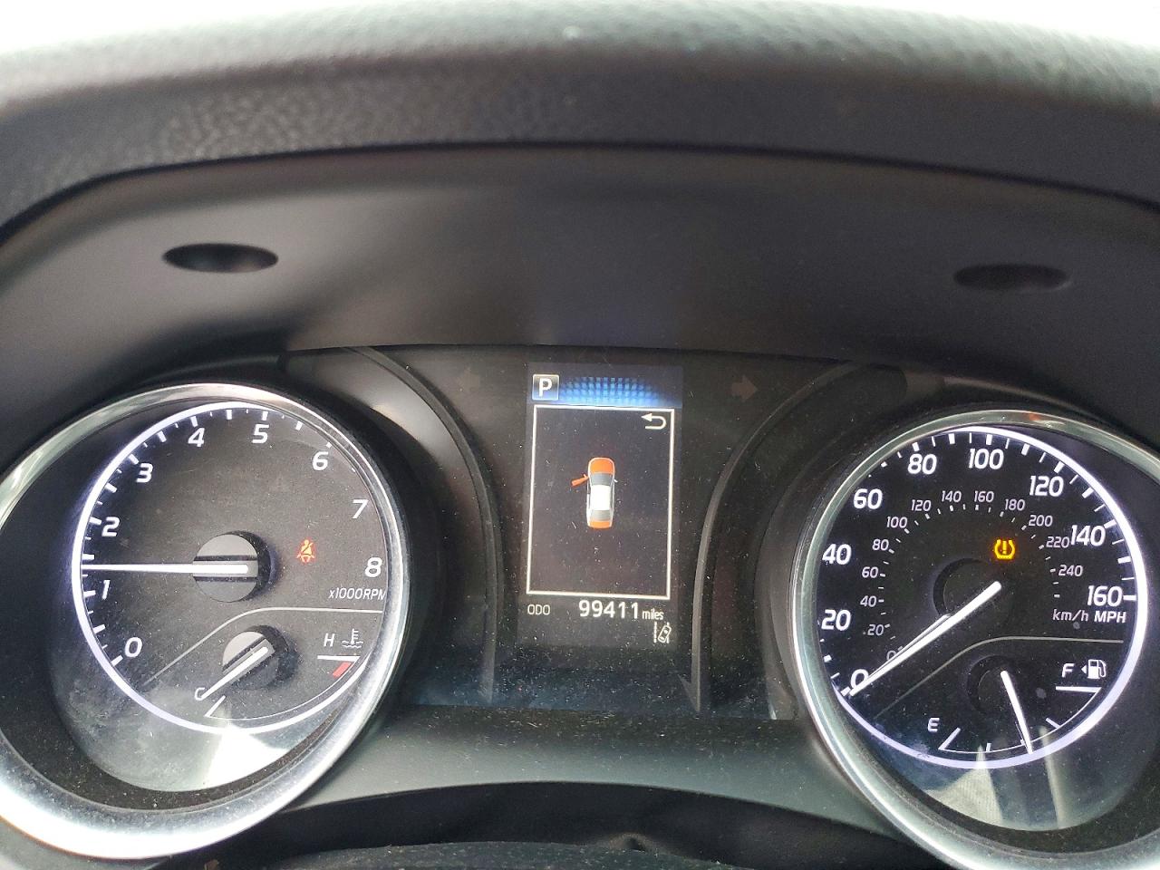 2018 TOYOTA CAMRY L photo 9