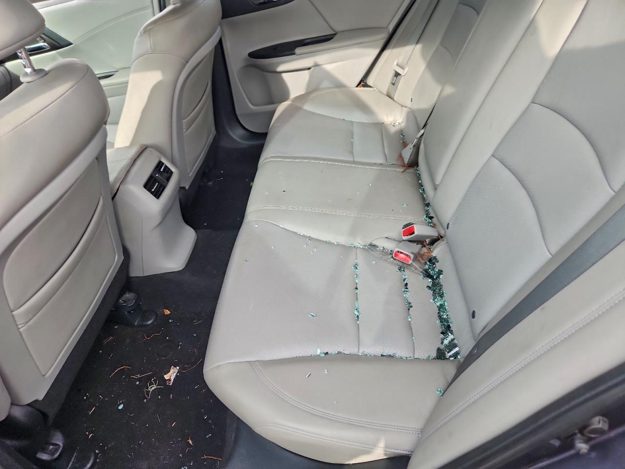 2013 HONDA ACCORD EXL photo 19