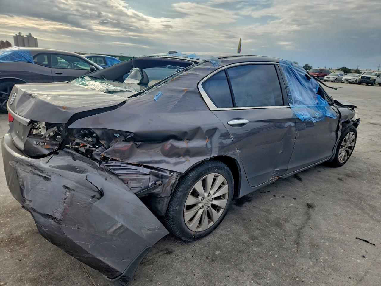 2013 HONDA ACCORD EXL photo 5