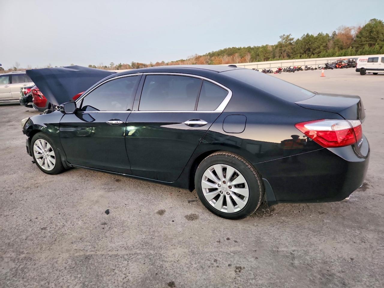 2014 HONDA ACCORD TOURING photo 2