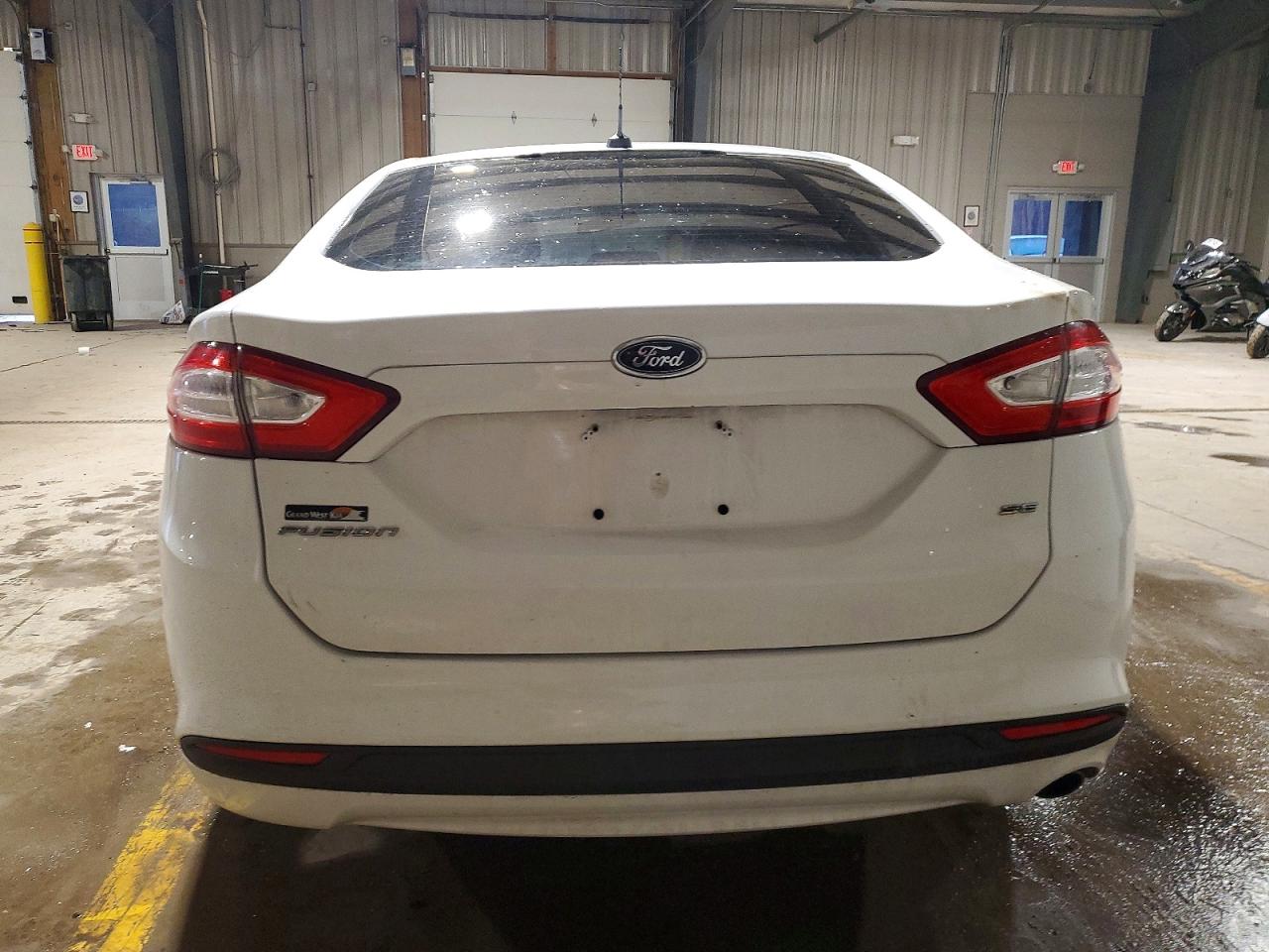 2013 FORD FUSION SE photo 6
