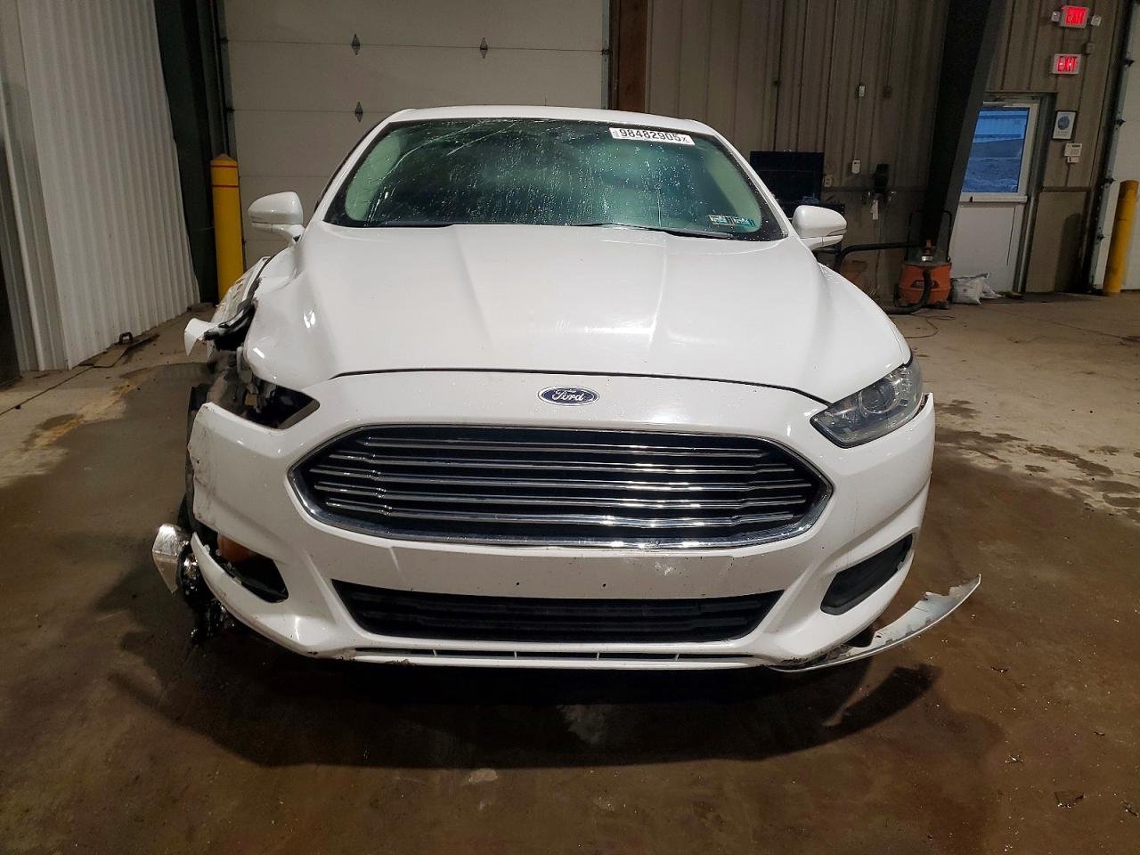2013 FORD FUSION SE photo 5