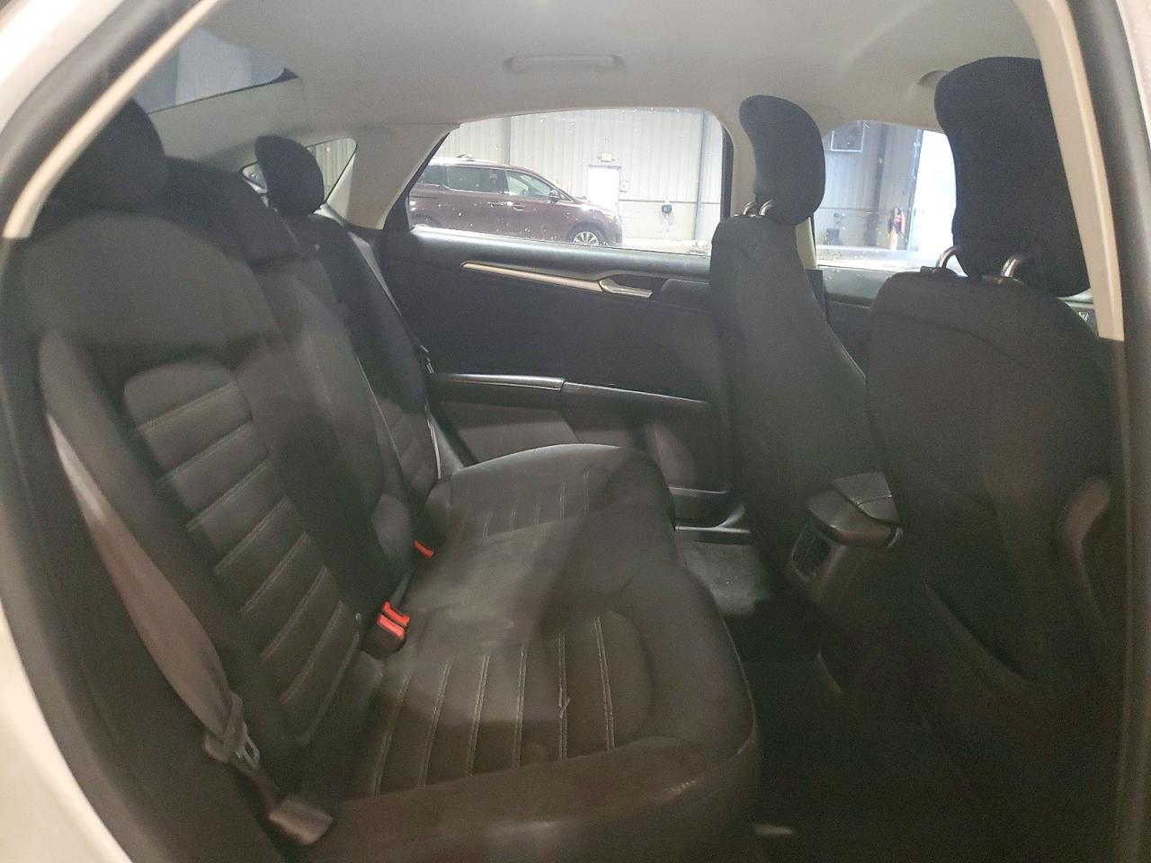 2013 FORD FUSION SE photo 10