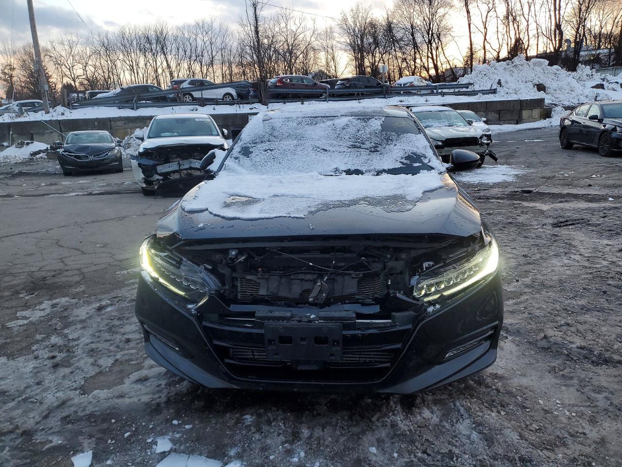 2020 HONDA ACCORD TOURING photo 5