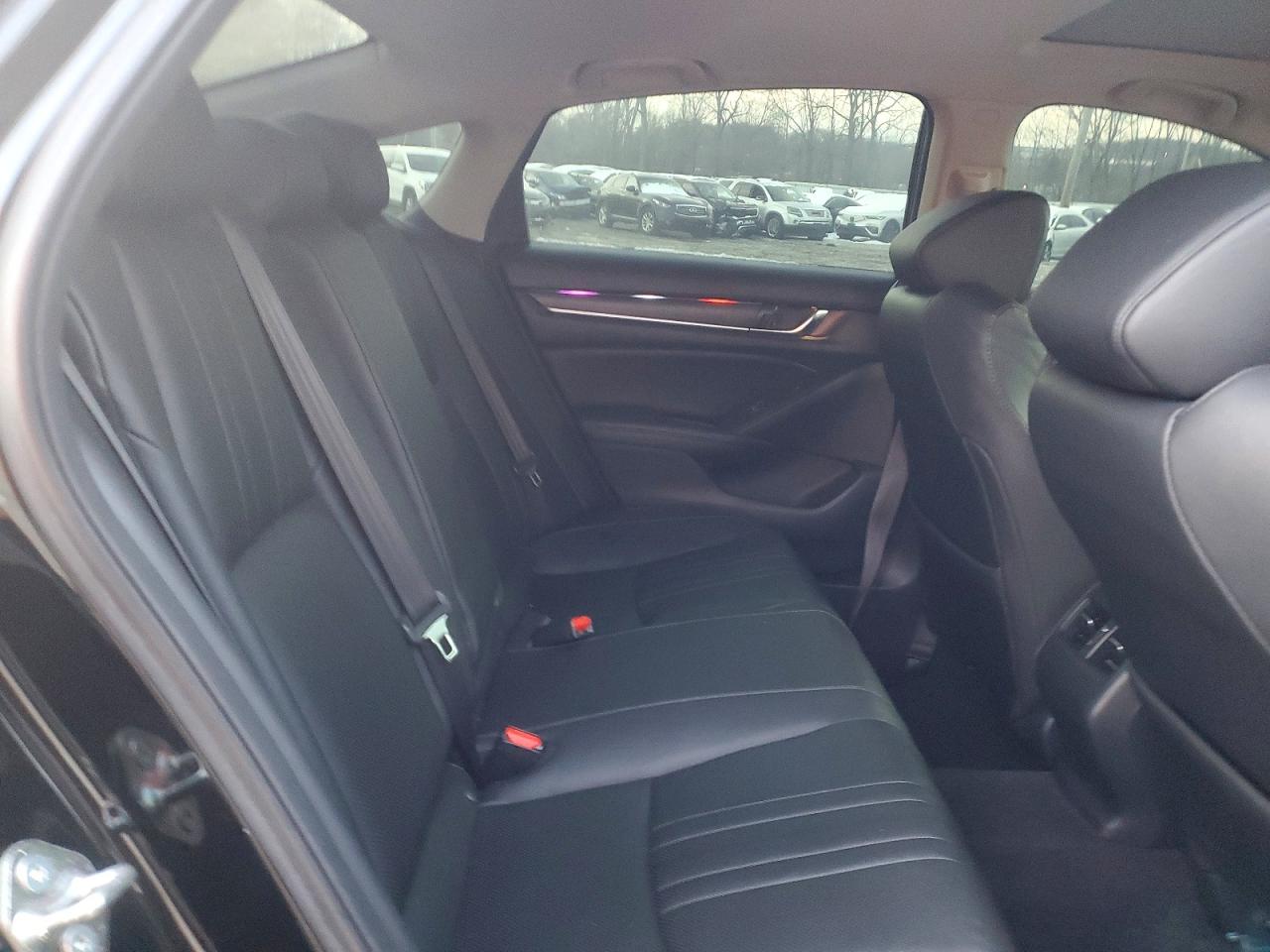 2020 HONDA ACCORD TOURING photo 10