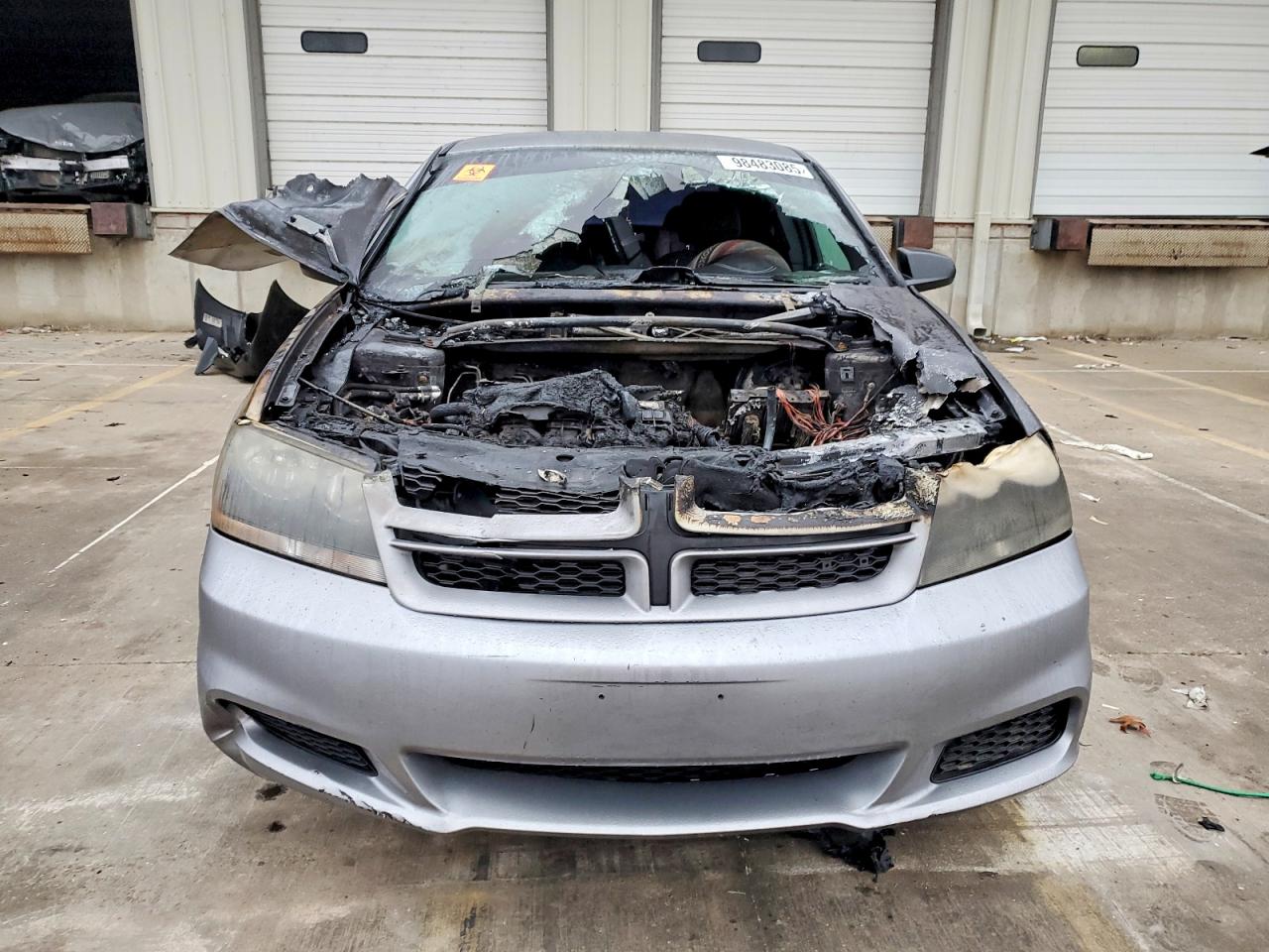 2014 DODGE AVENGER SE photo 5