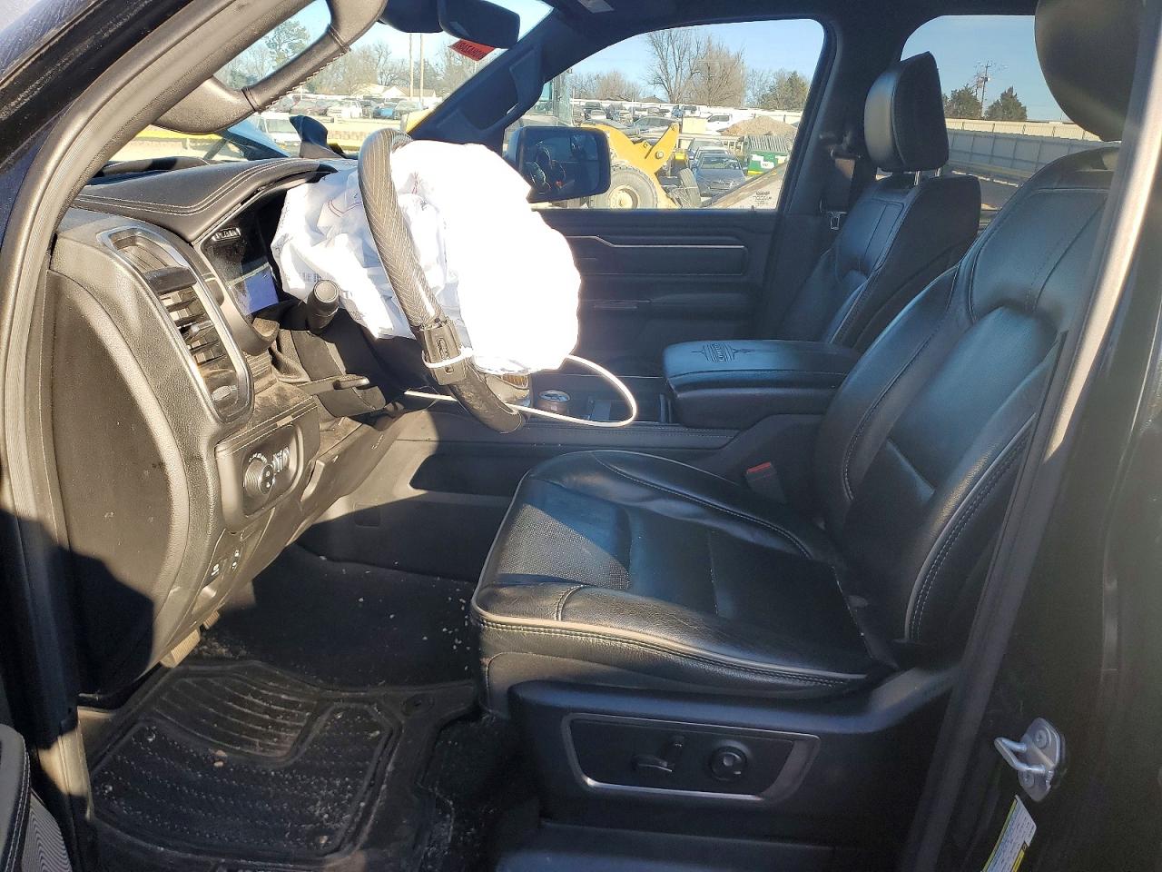 2019 RAM 1500 LIMITED photo 7