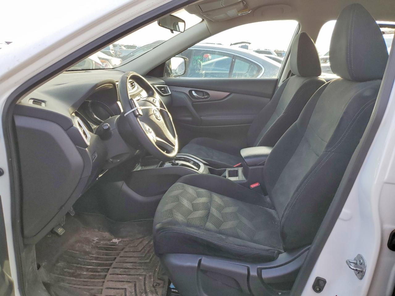 2016 NISSAN ROGUE S photo 7
