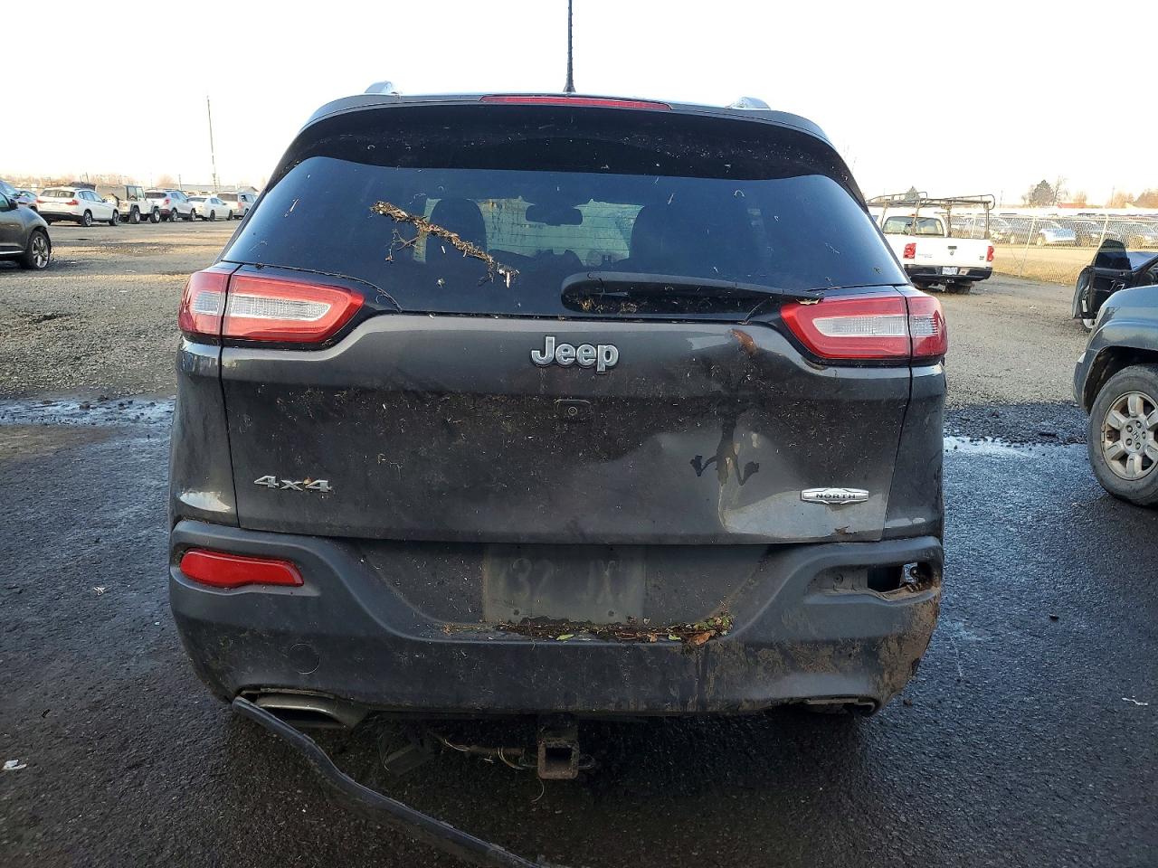 2017 JEEP CHEROKEE LATITUDE photo 6
